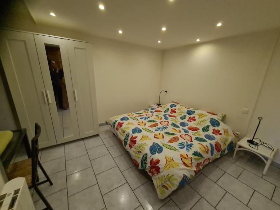 Studio, Mons Sart, Proche Lille Et Metro Zewnętrze zdjęcie